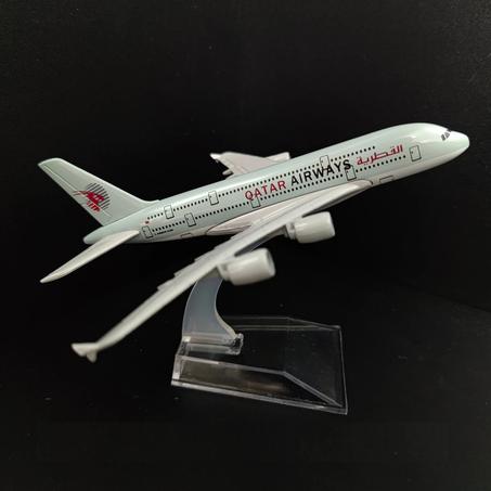 Airplan Model Qatar Airlines A380