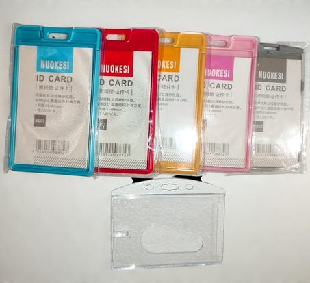 PORTE BADGE/ID Holder