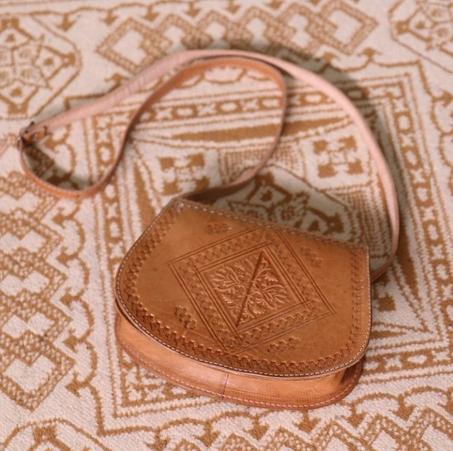Handmade leather bag - Caramel brown