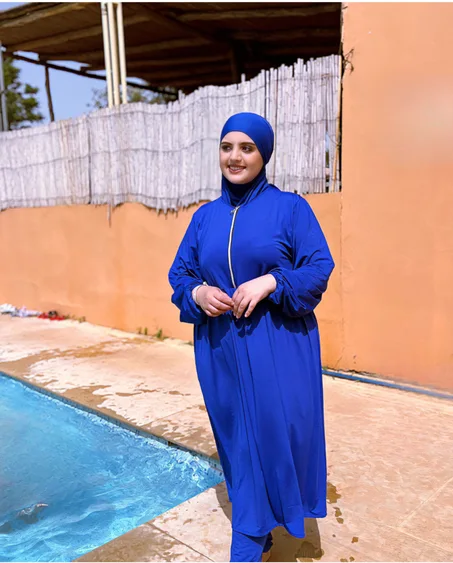 تخفيض حصري لا تفوتي فرصة للاستمتاع بالسباحة بحرية وثقة مع بوركيني (snsla hijab)