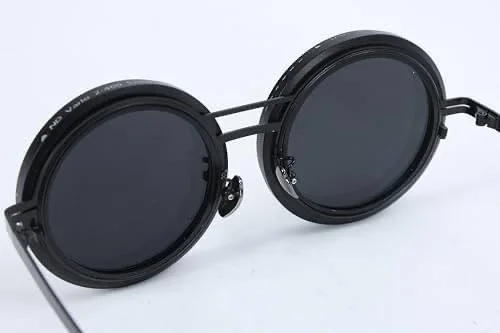Lunette de soleil 2 en 1 : noires - rotation 360°