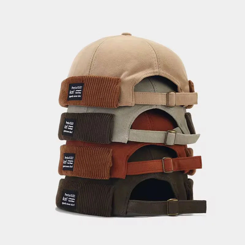 Lot exclusif de 4 casquettes rétro — 4 couleurs, 4 styles