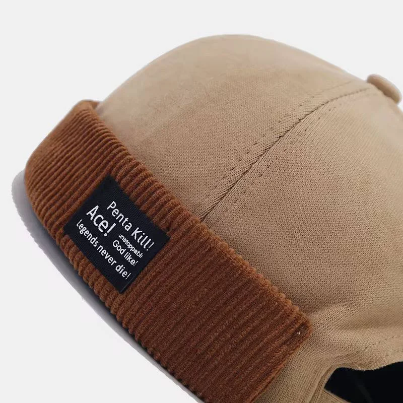 Lot exclusif de 4 casquettes rétro — 4 couleurs, 4 styles