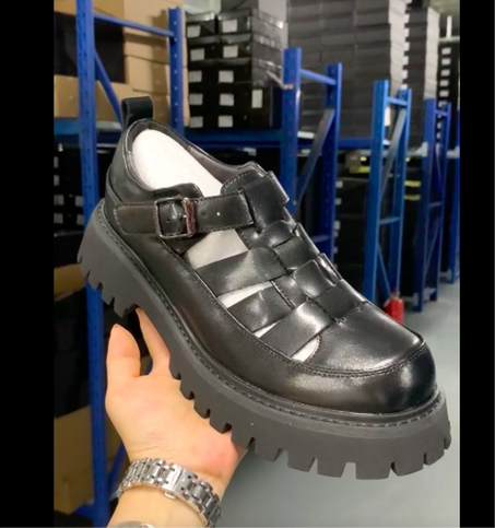 Sandale Hybride Urbaine Ultra-Robuste à Semelle Crantée