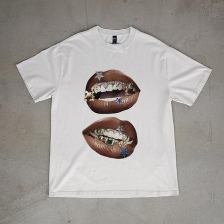 LIPS TEE