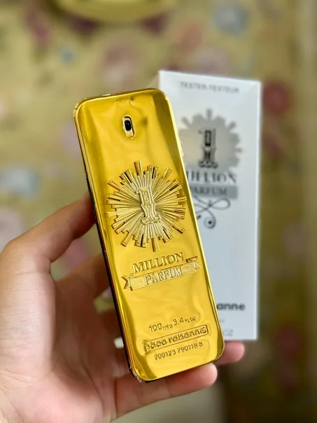 𝐎𝐍𝐄 𝐌𝐈𝐋𝐋𝐈𝐎𝐍 𝐏𝐀𝐑𝐅𝐔𝐌 – 𝟏𝟎𝟎 𝐌𝐋