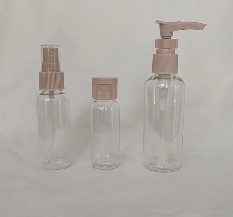 Set de flacons de voyage  مجموعة عبوات السفر