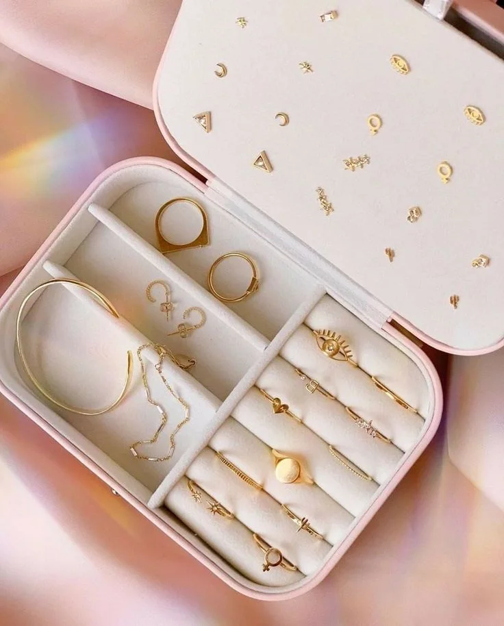 boite à bijoux                                 صندوق المجوهرات
