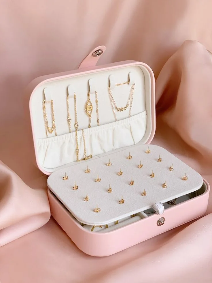 boite à bijoux                                 صندوق المجوهرات