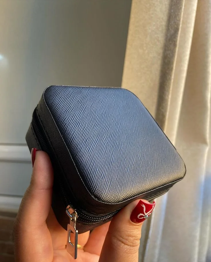 boite à bijoux                                 صندوق المجوهرات