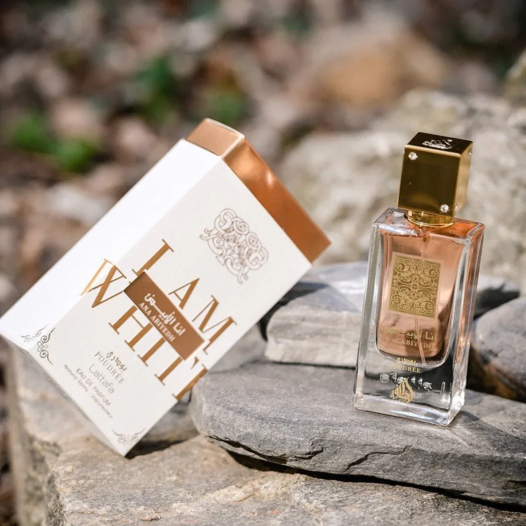 Ana Abiyedh Poudrée Lattafa Perfumes pour femme