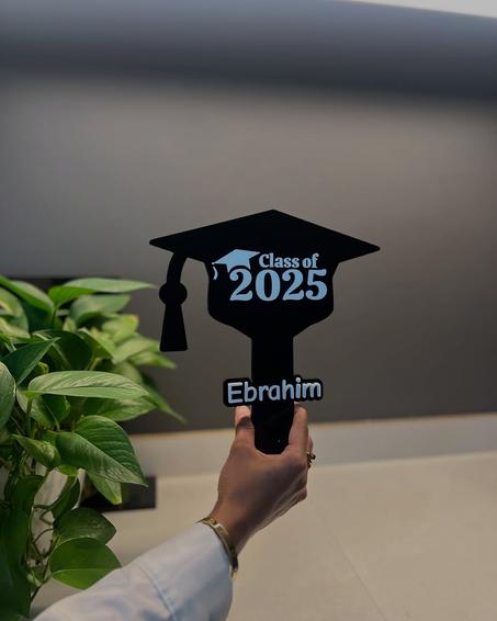 أكريليك تخرج باسمك ودفعتك 🎓