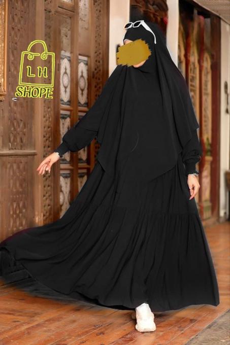 عباية من الثوب المخملي للمتحجبات