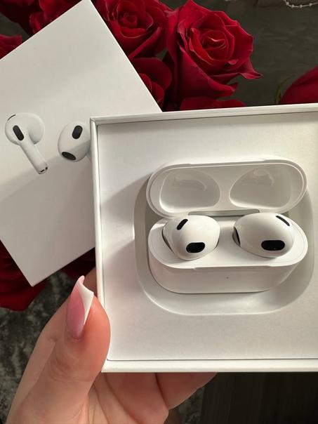 AirPods 4