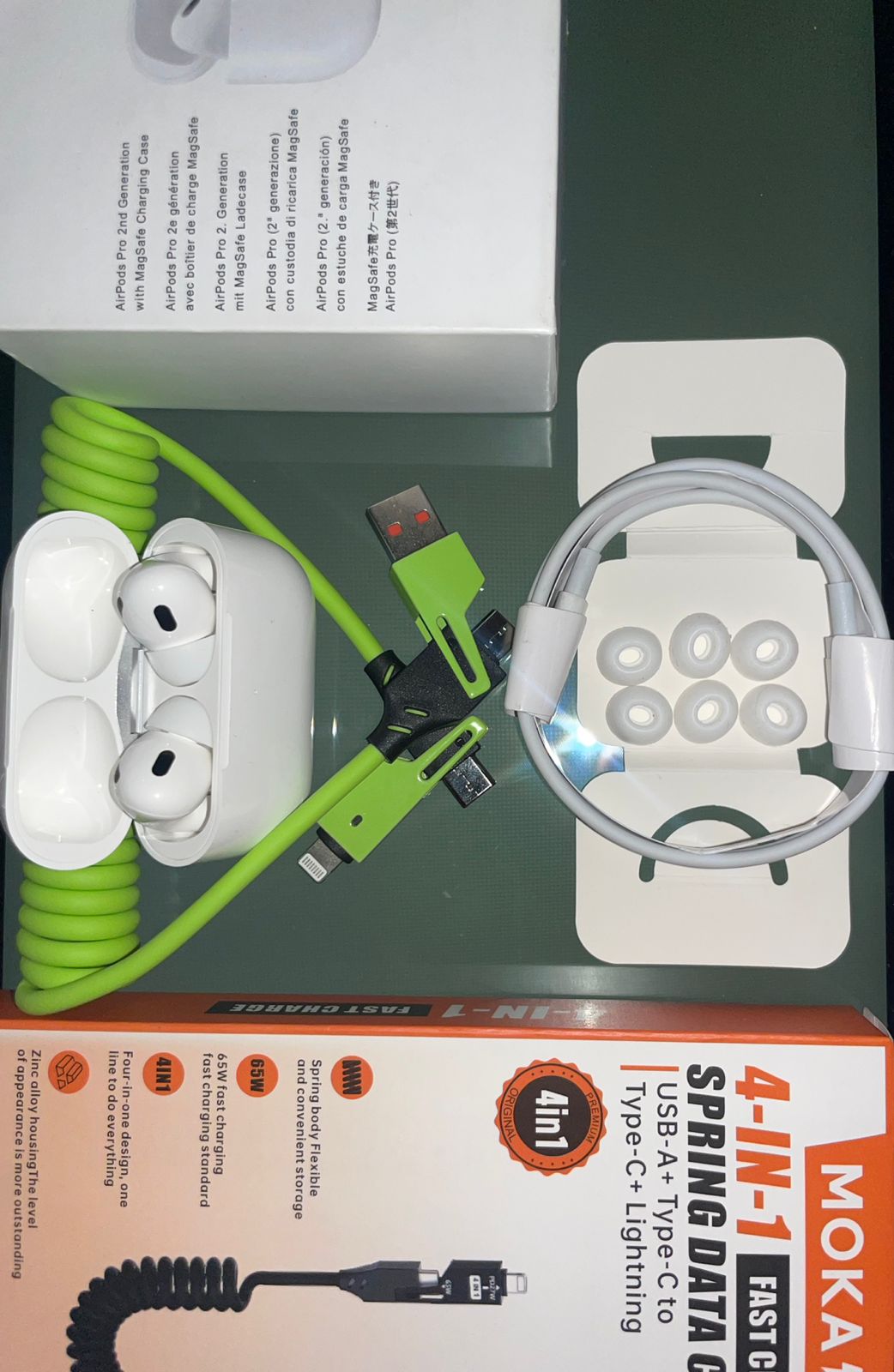 Apple AirPods Pro2/3 + Charger 4*1