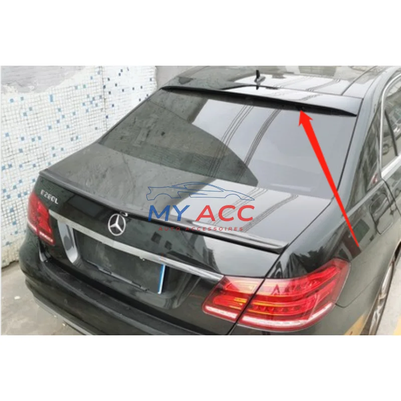 Becquet de Lunette Arrière - Mercedes W212