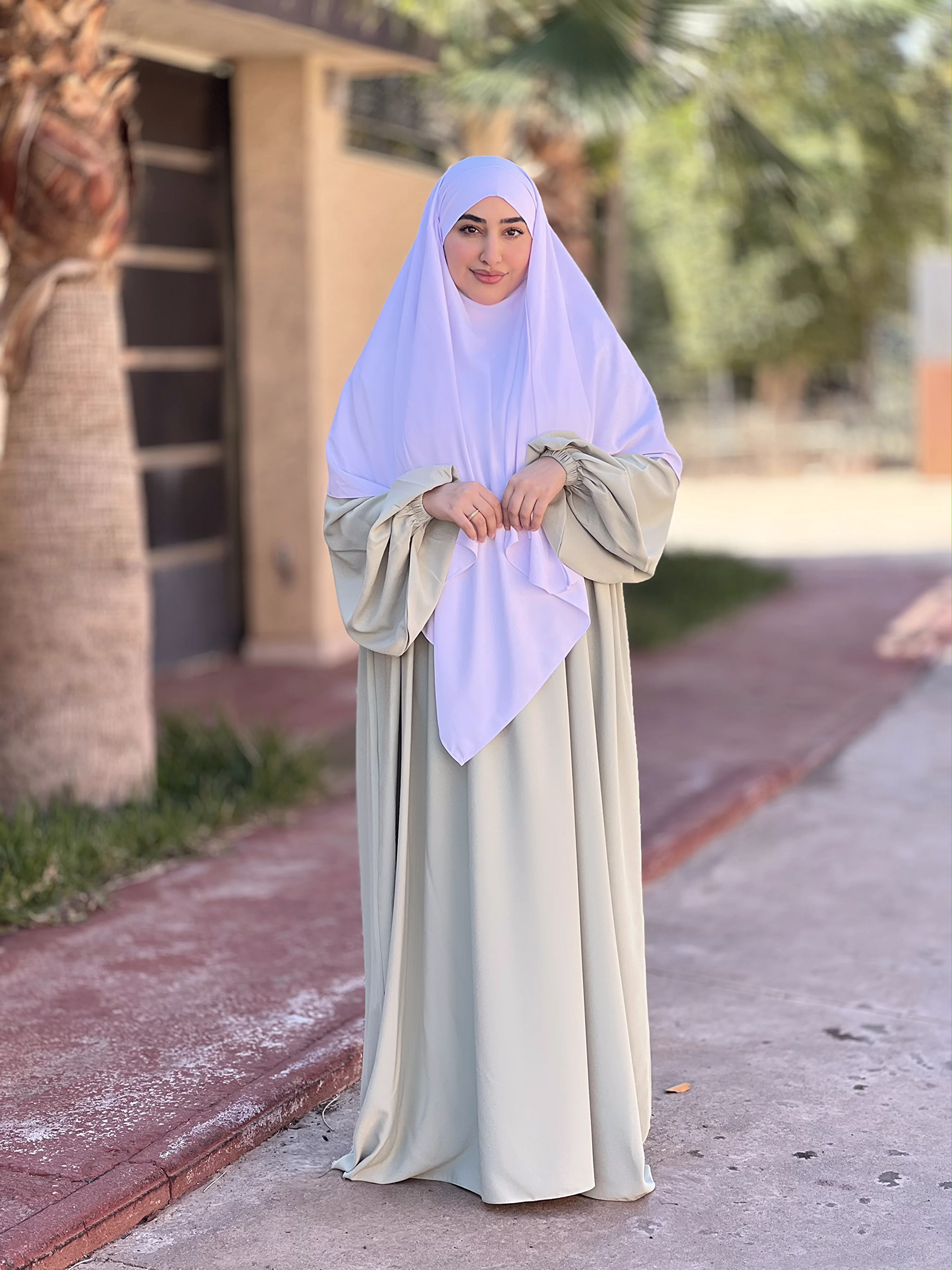 طقم أروى ( بيسطاج مع الأبيض)