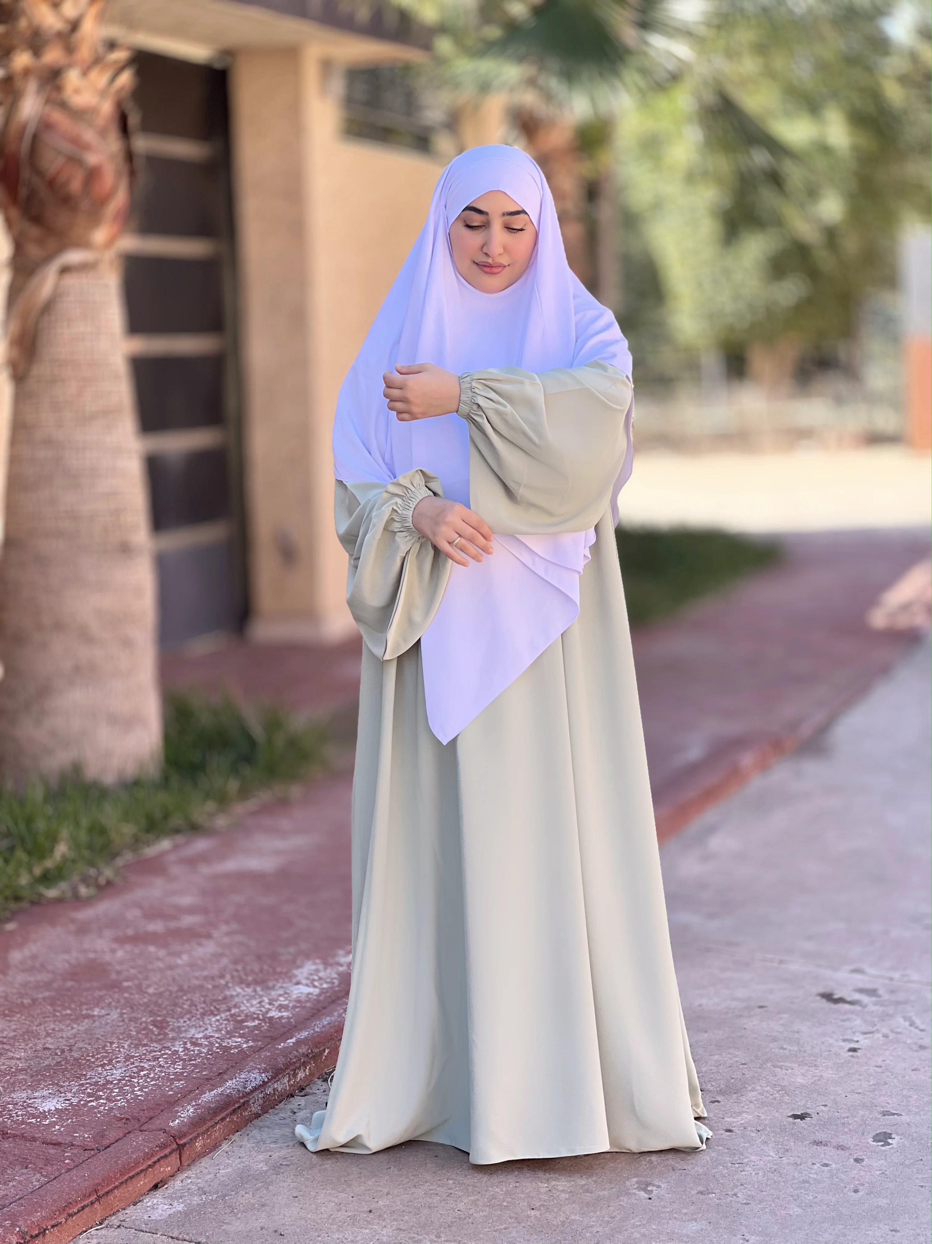 طقم أروى ( بيسطاج مع الأبيض)