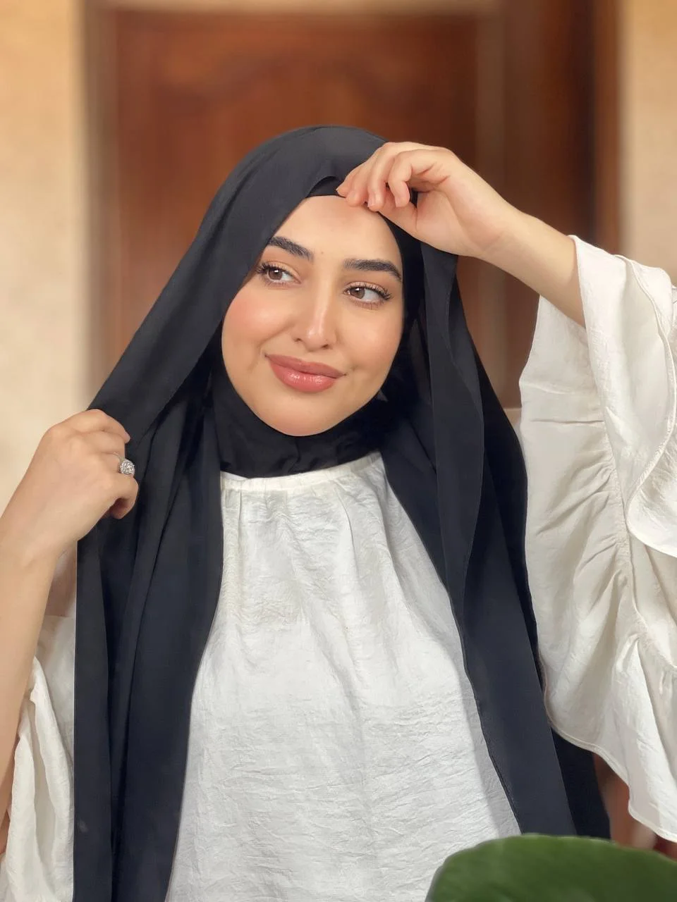 حجاب بالبوني (أسود)