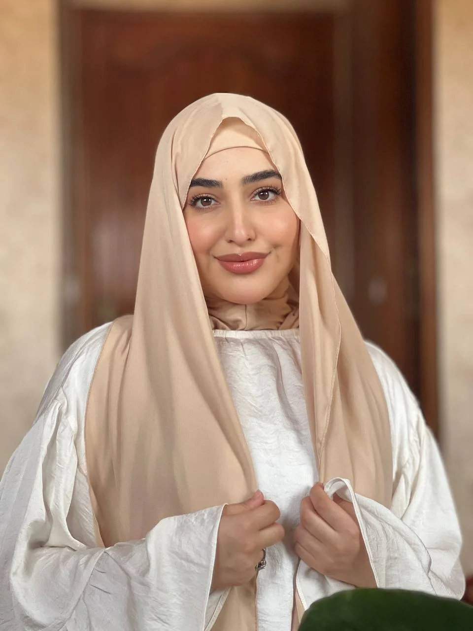 حجاب بالبوني (بيج)