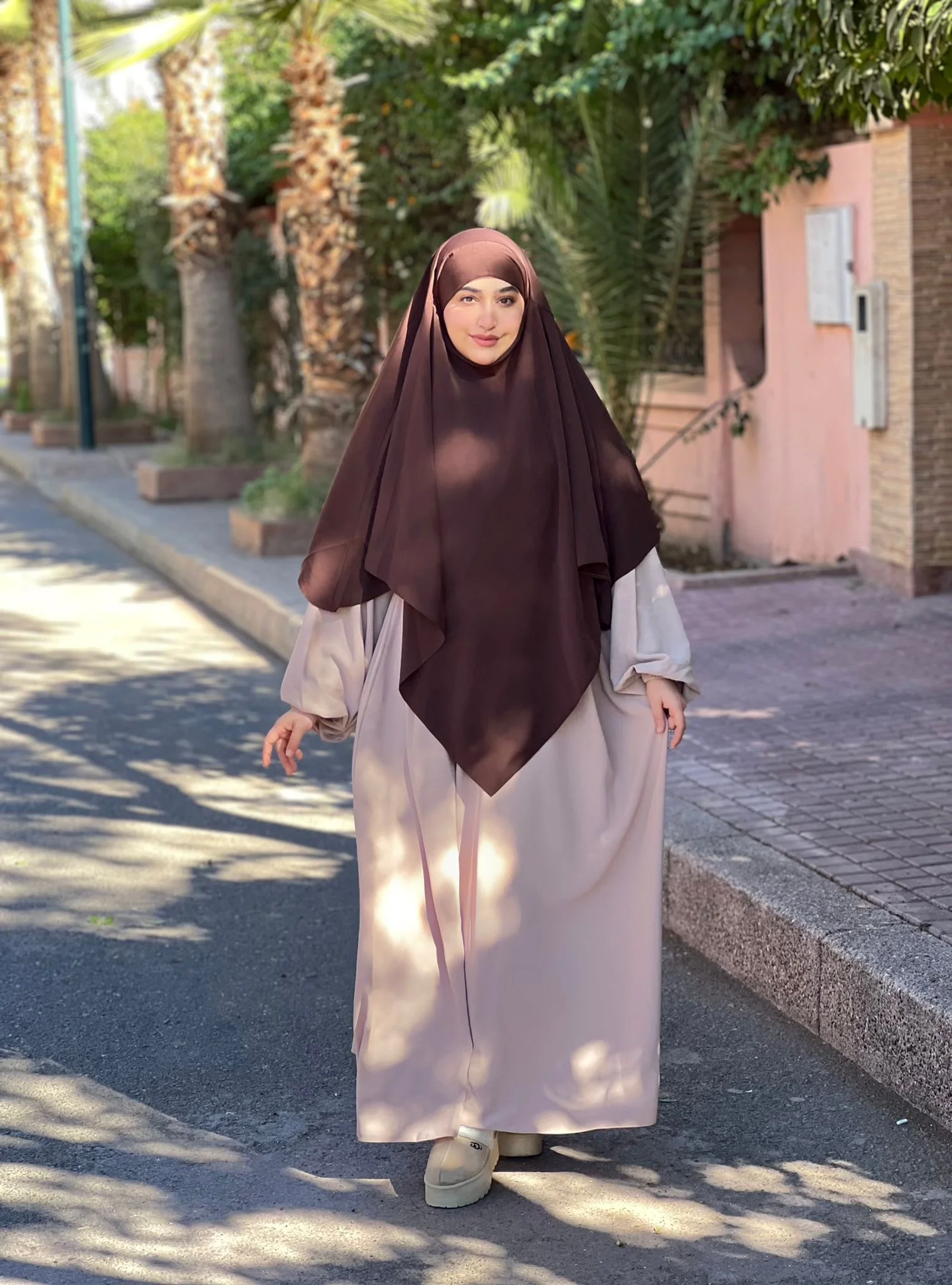 طقم أروى ( البيج مع البني)
