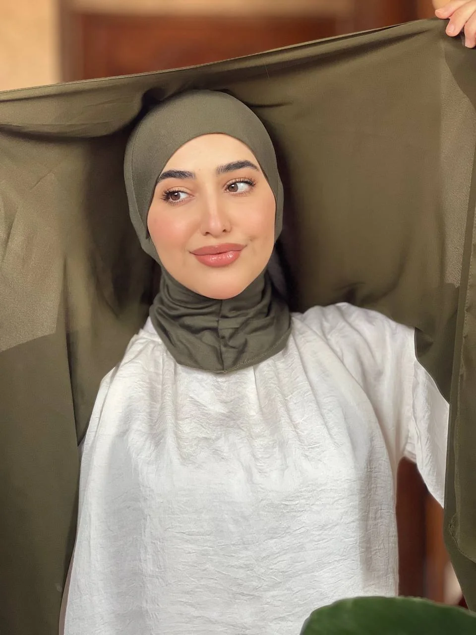 حجاب بالبوني (زيتي)