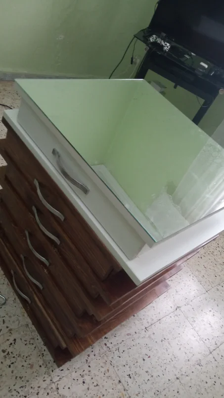 مرأة الحمام إيطاليا