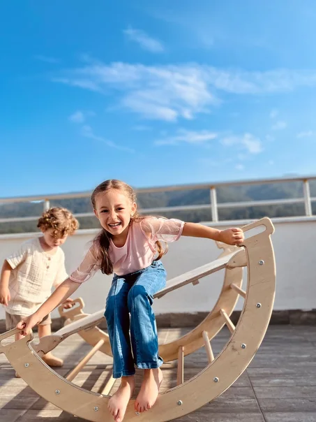 السرير الهزاز الرائع