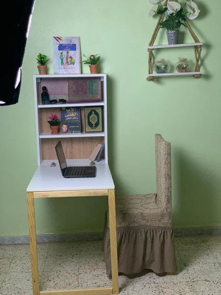 المكتب القابل لطي