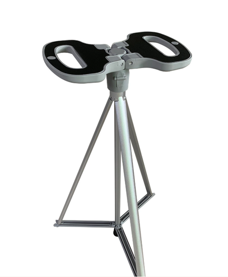 حامل متعدد الاستعمالات قابل للطي