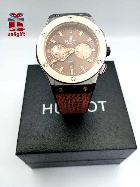 ساعة رائعة HUBLOT بعلبتها الخاصة