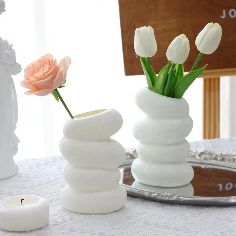 Plastic Spiral White Vase Nordic