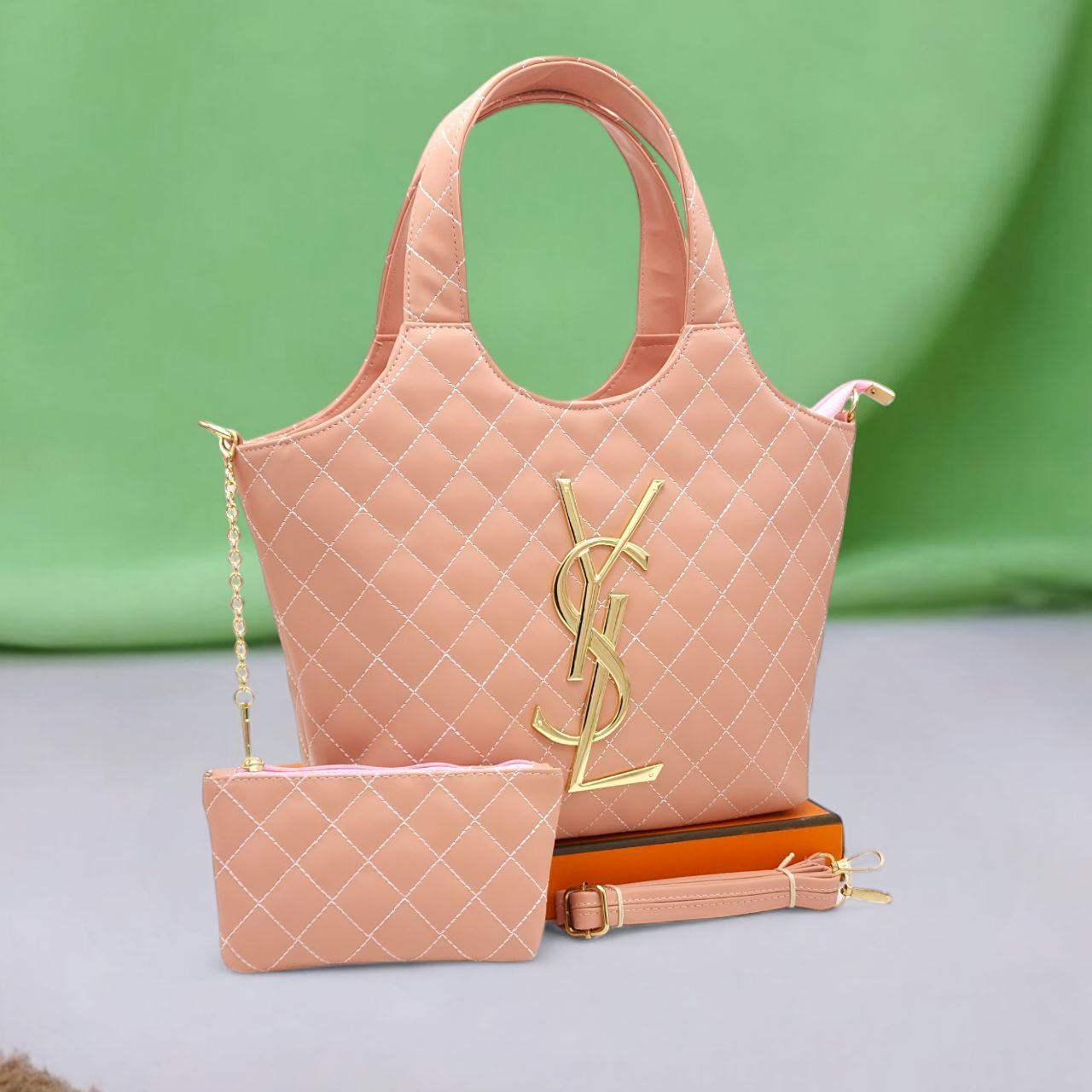 stores/4e12845ff2c95af2901e02b0c3722b5a/products/FvmDa4TcGTCcZZCQ18CSaNcde5jy63UCBwbAthMq.jpg