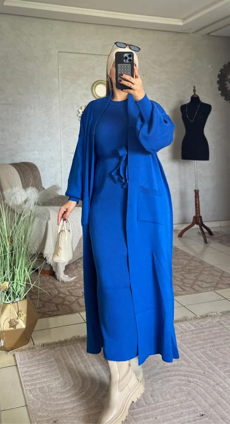 فستان من قطعتين من الصوف الدافى و الممتاز