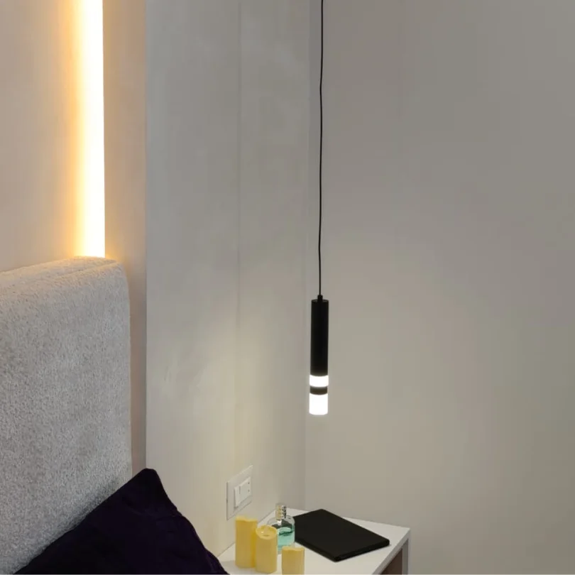 Suspension Tube LED Bicolore (Noir/Blanc) – Spot Design pour Cuisine