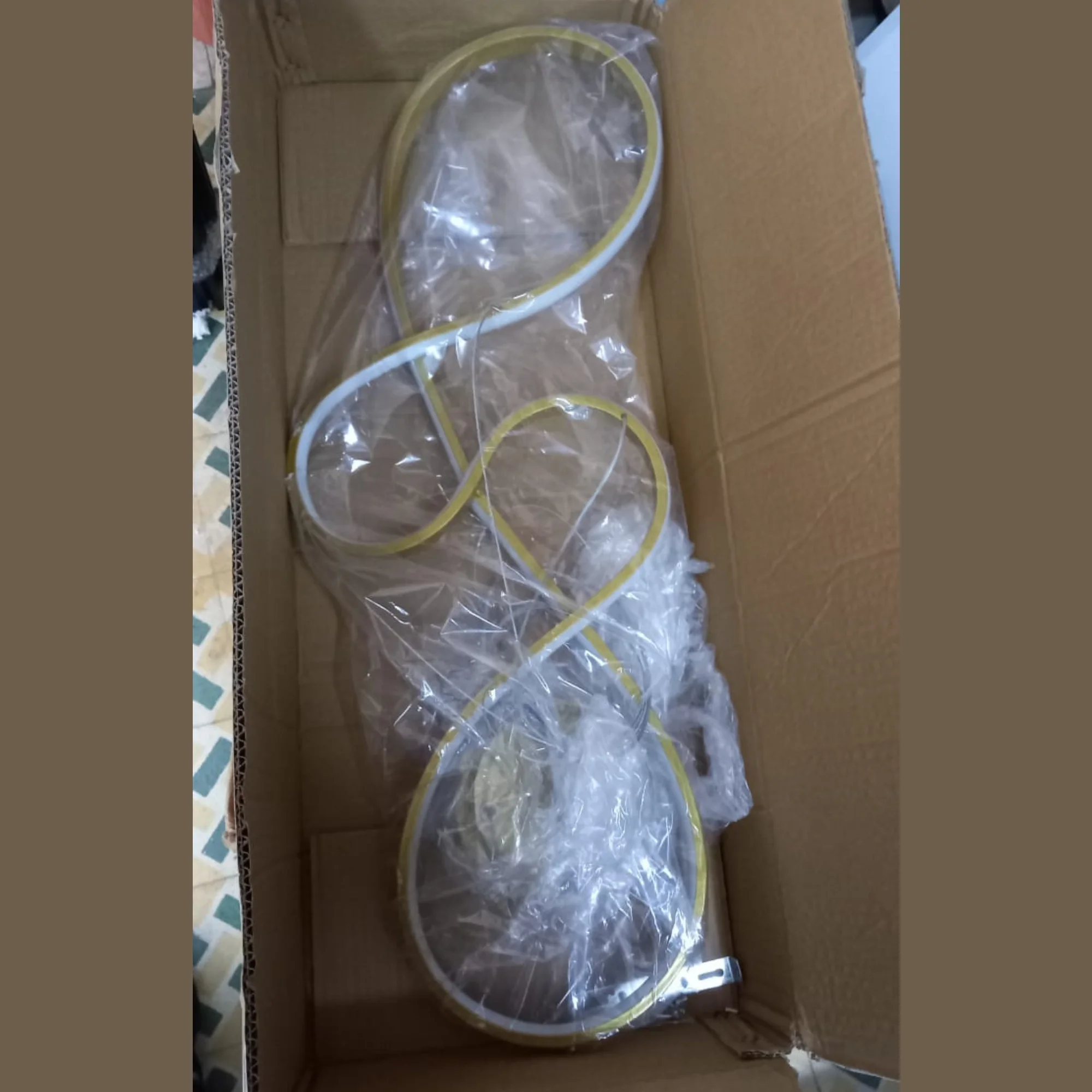 Suspension LED Dorée 