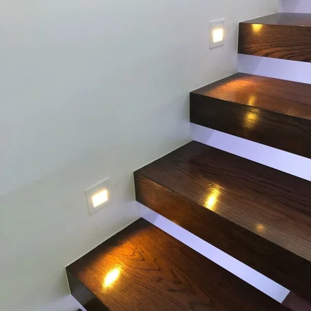 Spot LED Encastrable Mural  Carré 3W IP54 Noir / Blanc 3000k REF: 690L