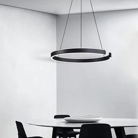 luminaire LED en anneaux modernes