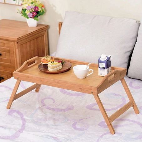 Table Petit déjeuner en bois rouge