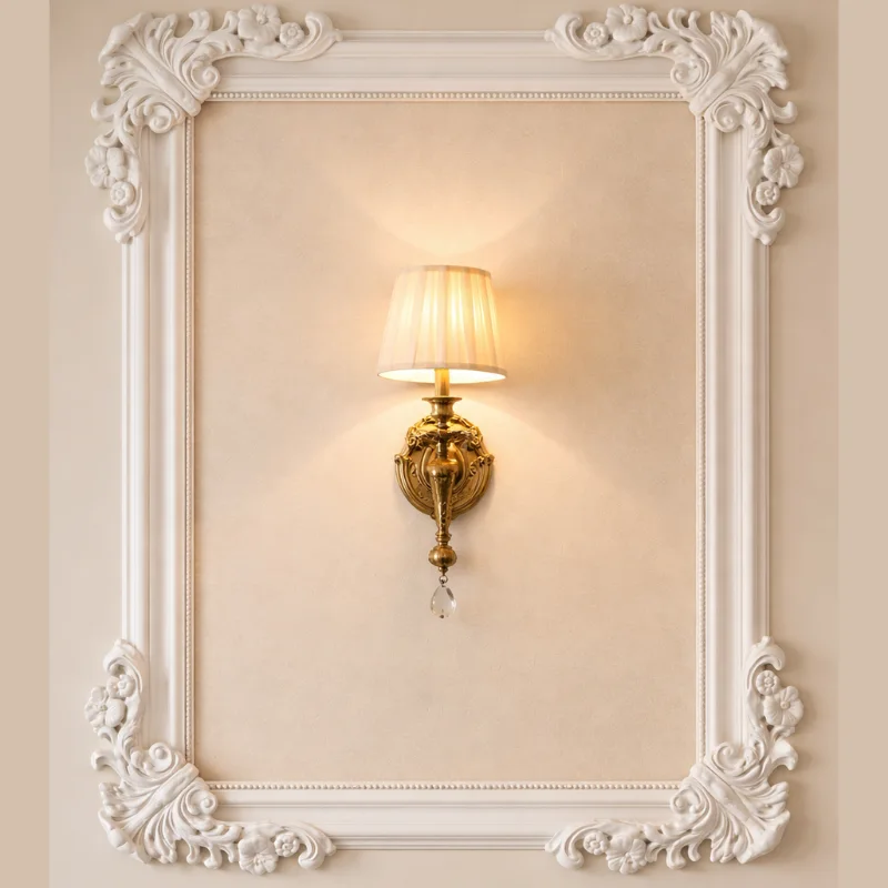 L'Ornement d'Angle ÉLÉGANCE- L'Art du Détail Réinventé