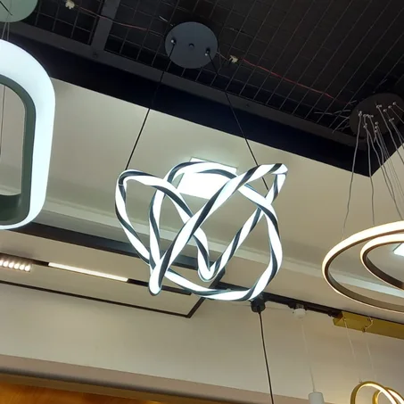 Suspension LED Design Torsadé