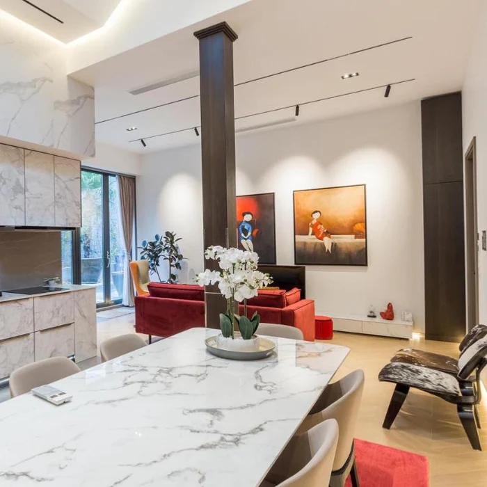 Spots Magnétiques sur Rail - Design Contemporain et Efficace