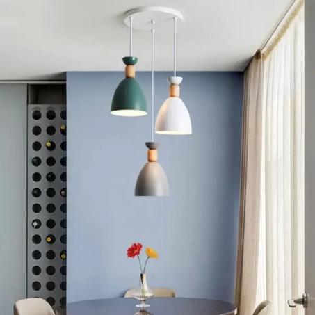La Lampe Suspendue Nordique en Bois Sonaron à 3 Têtes