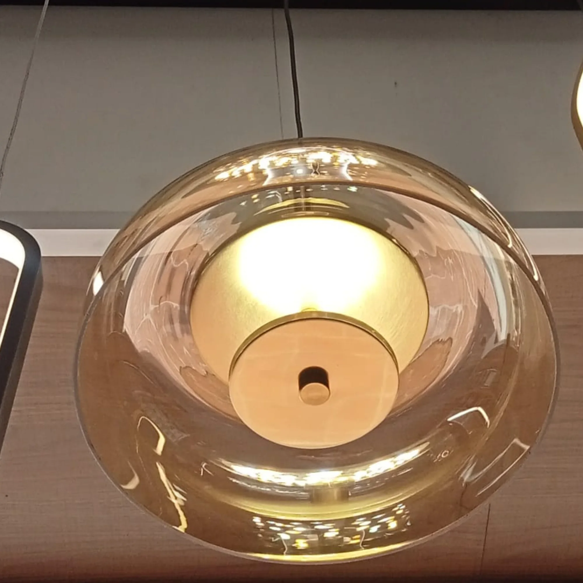 Lustre Suspension Design Doré 