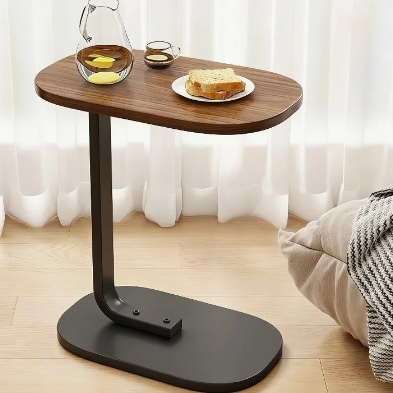 👉 قهوتك، حاسوبك، وكلشي قريب ليك بلا فوضى ☕💻