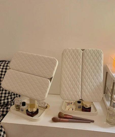 مرآة مكياج LED