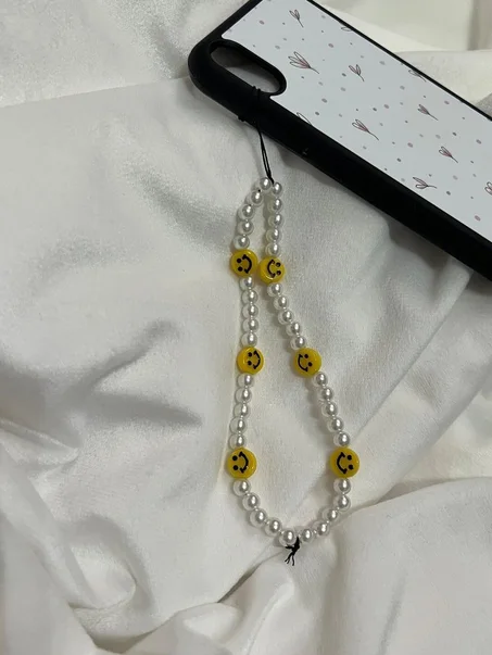 charme de telephone perle blanc