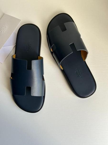 Nouvelle collection Old Money Hermes sandal