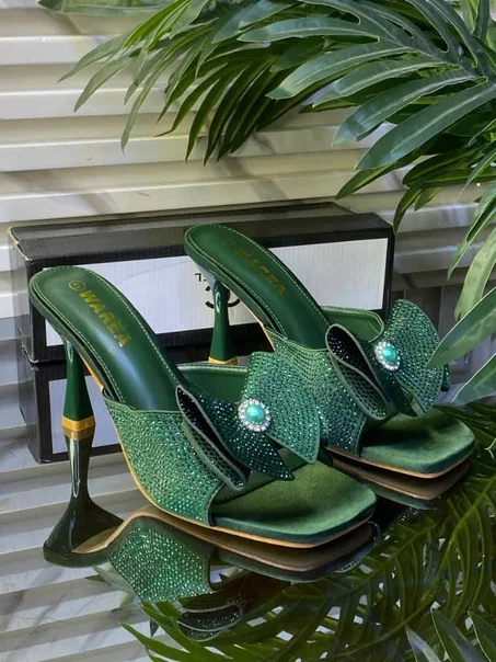 Mules "Midnight Glow"