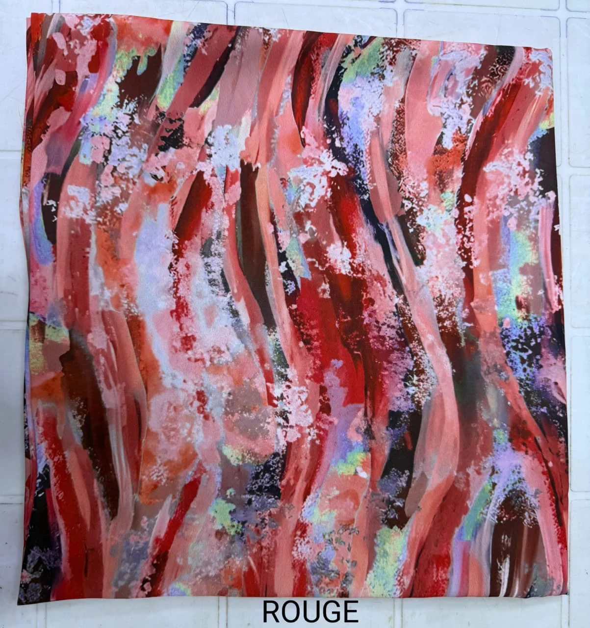 📌 Foulard Marmara Wavy – New Arrival